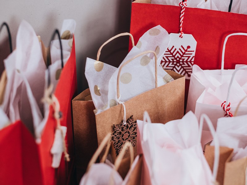 Customer loyalty through loyalty programs