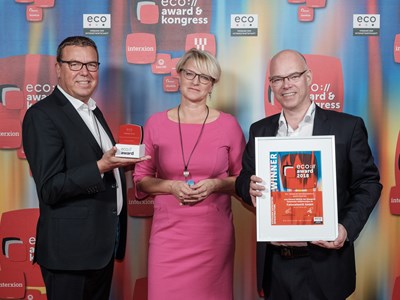 Uwe Jambroszyk, ColocationIX, Laudator Mareike Jacobshagen, Andres Dickehut, ColocationIX. Picture by eco e.V.